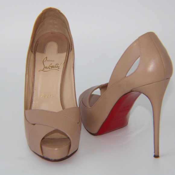 CHRISTIAN LOUBITON HEELS - Picture 3 of 13